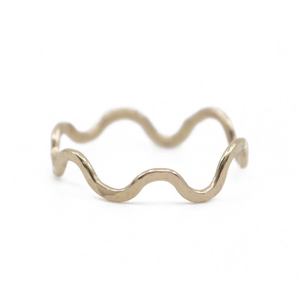 Wiggle Ring in Gold